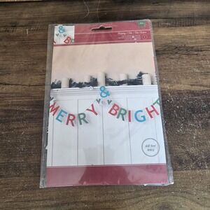American Crafts Merry & Bright Banner Craft Kit Paper Skill Level‎ Easy Holiday